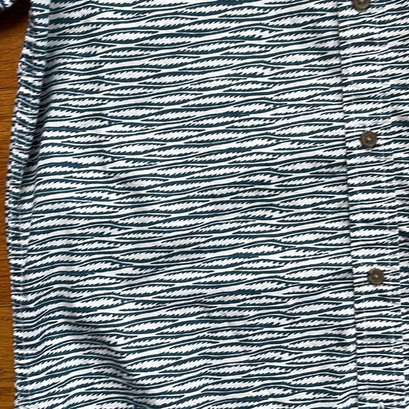 Prana button up shirt size SML - Picture 2 of 4